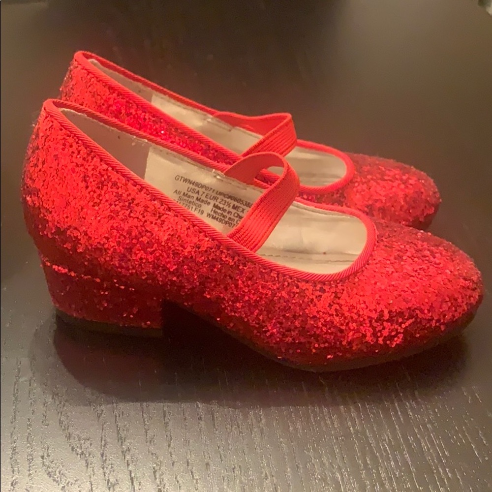 Wonder Nation size 7 Red Sequin heeled shoes